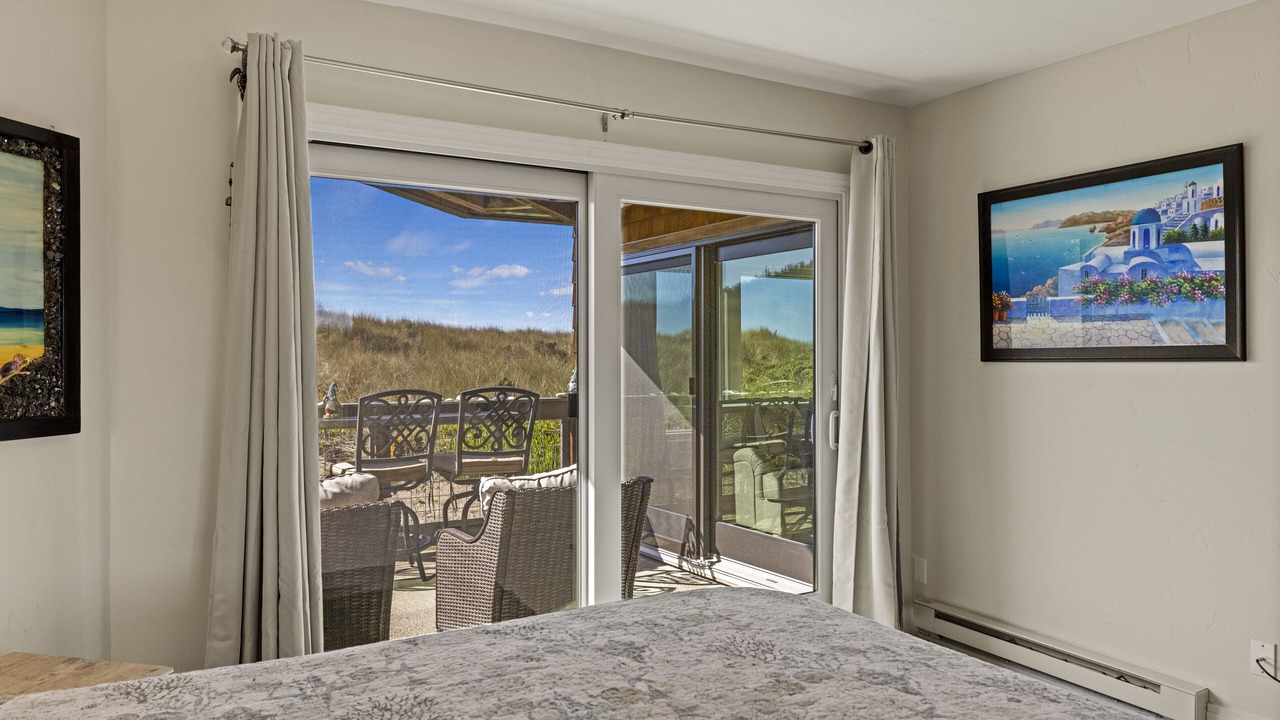 Photo of Bedroom in Pajaro Dunes