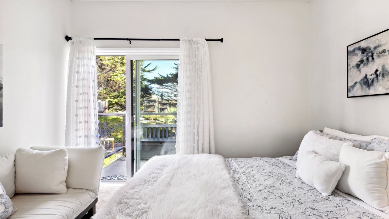 Photo of Bedroom in Pajaro Dunes