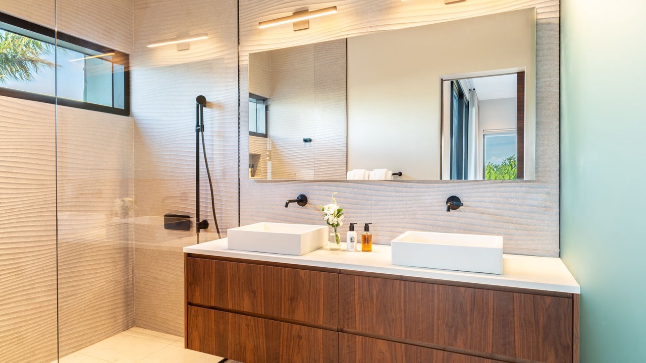Photo of Bathroom in Juba Sound