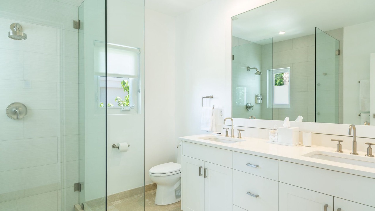Photo of Bathroom in Grace Bay
