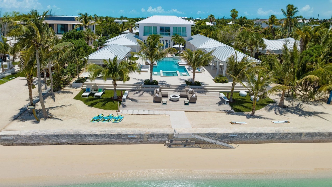 Photo of Outdoor in Grace Bay
