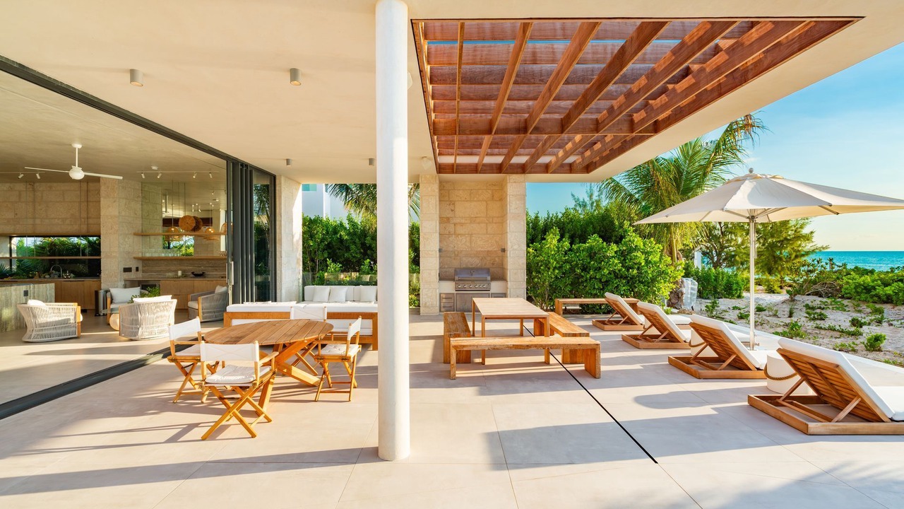 Photo of Outdoor in Long Bay Hills