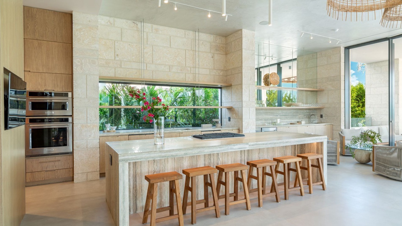 Photo of Kitchen in Long Bay Hills