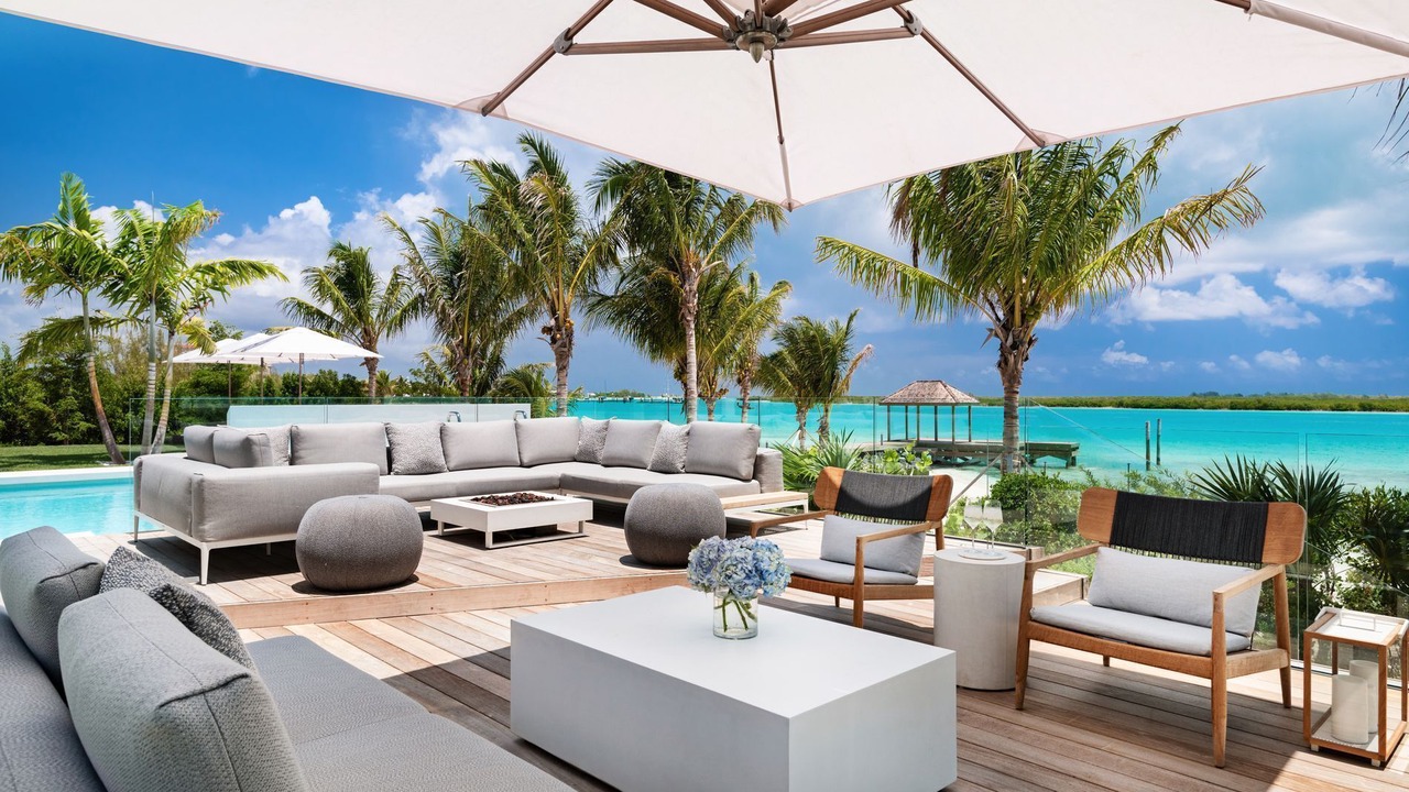 Photo of Patio Balcony in Leeward Settlement