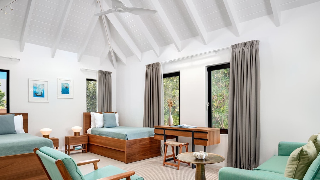 Photo of Livingroom in Ocean Point