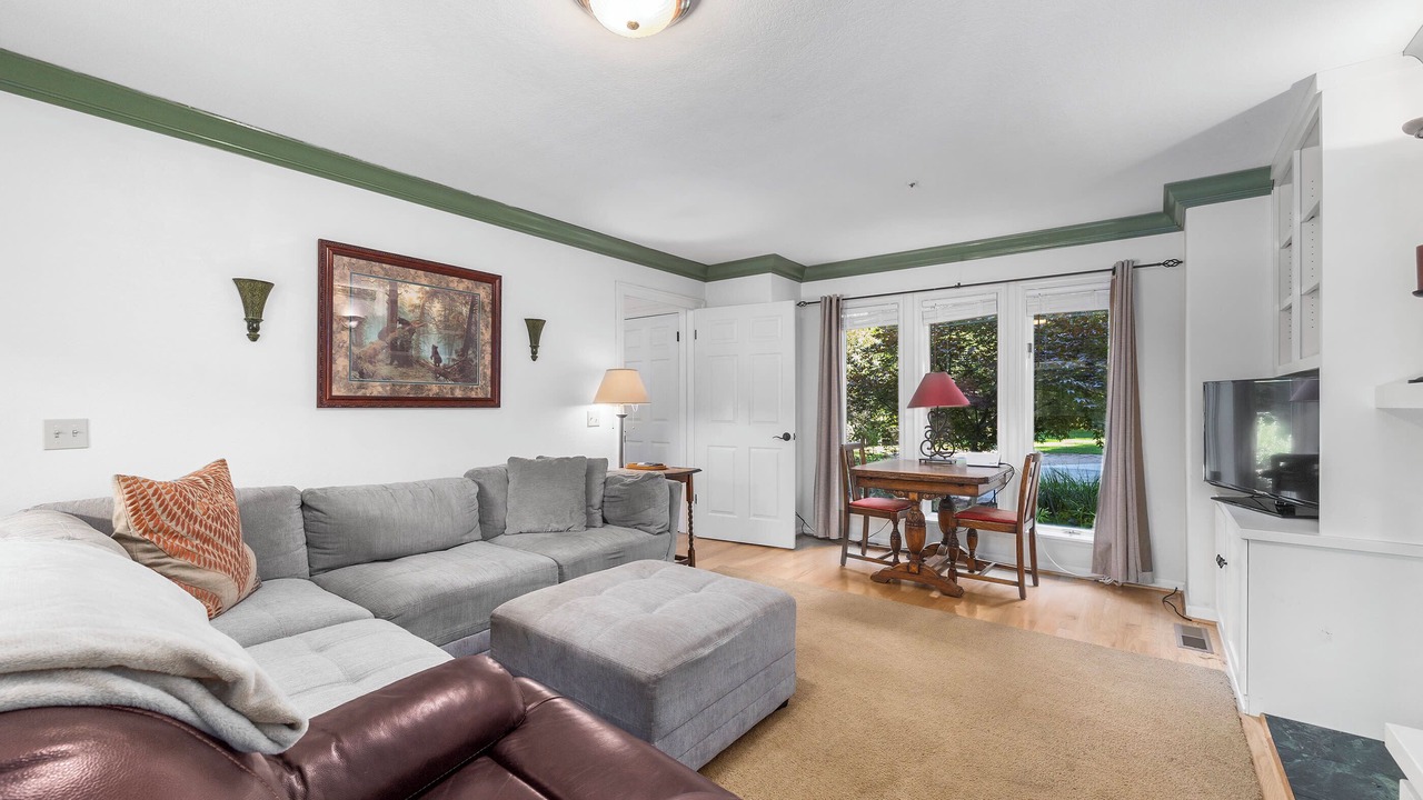 Photo of Bedroom in Aptos