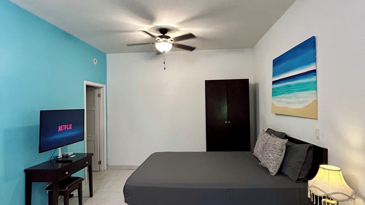 Photo of Bedroom in Venetian Road Settlement