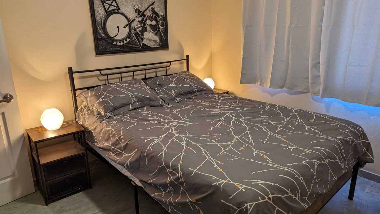 Photo of Bedroom in Cockburn Town