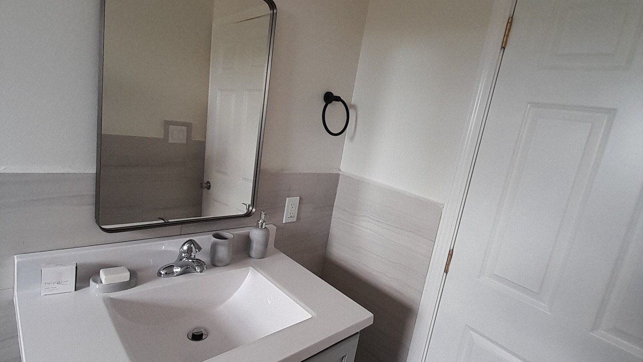 Photo of Bathroom in Long Bay Hills
