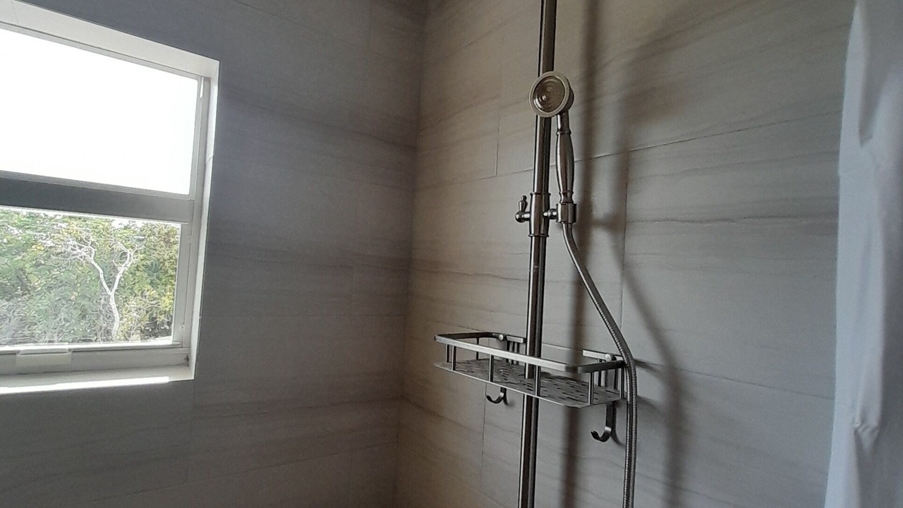 Photo of Bathroom in Long Bay Hills