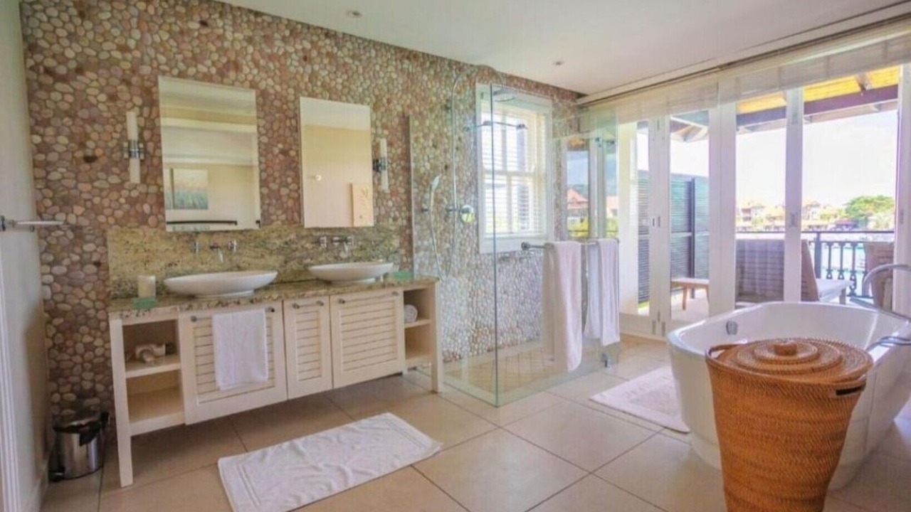 Photo of Bathroom in Mahe Island