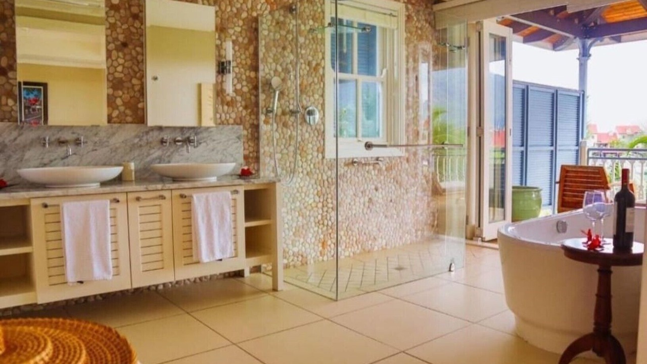 Photo of Bathroom in Mahe Island