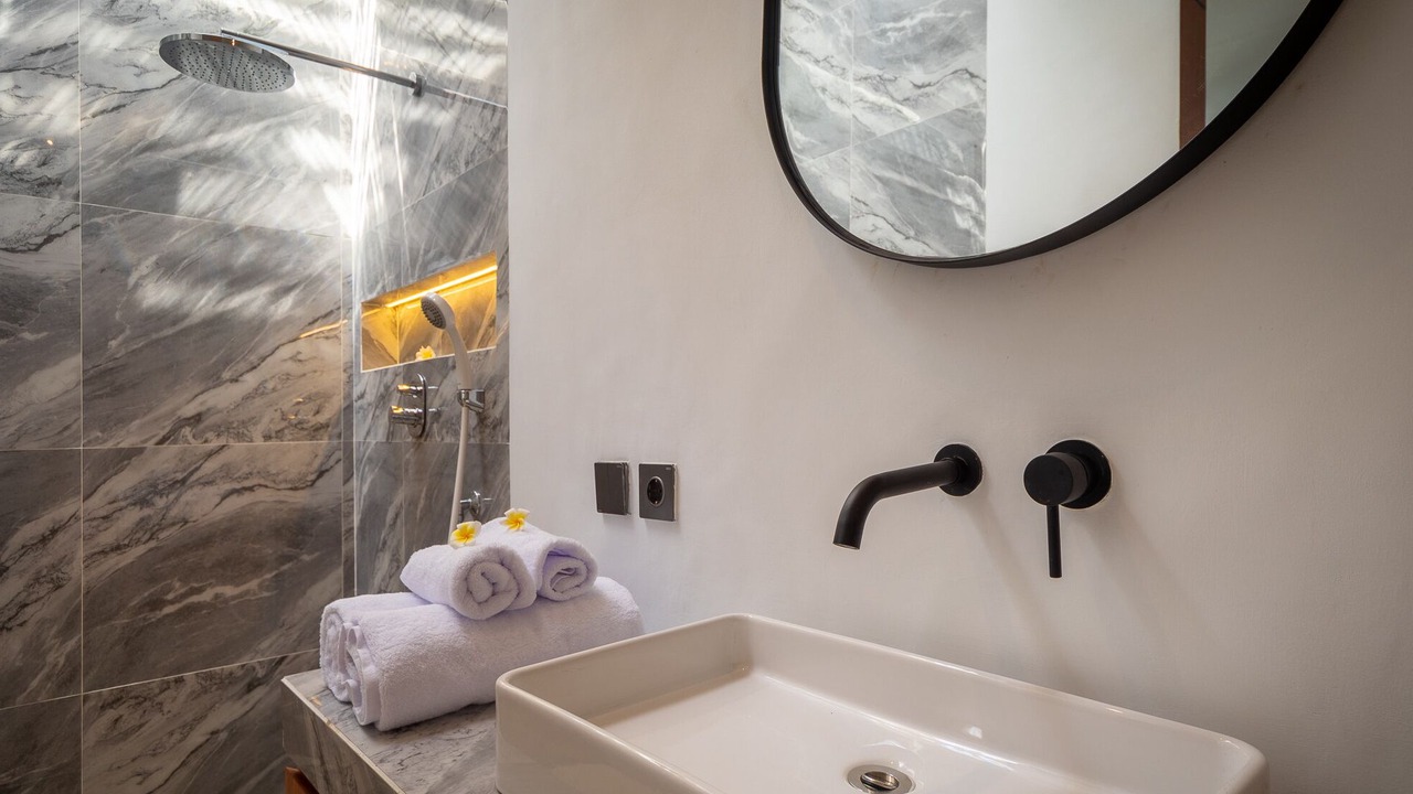 Photo of Bathroom in Kaliasem