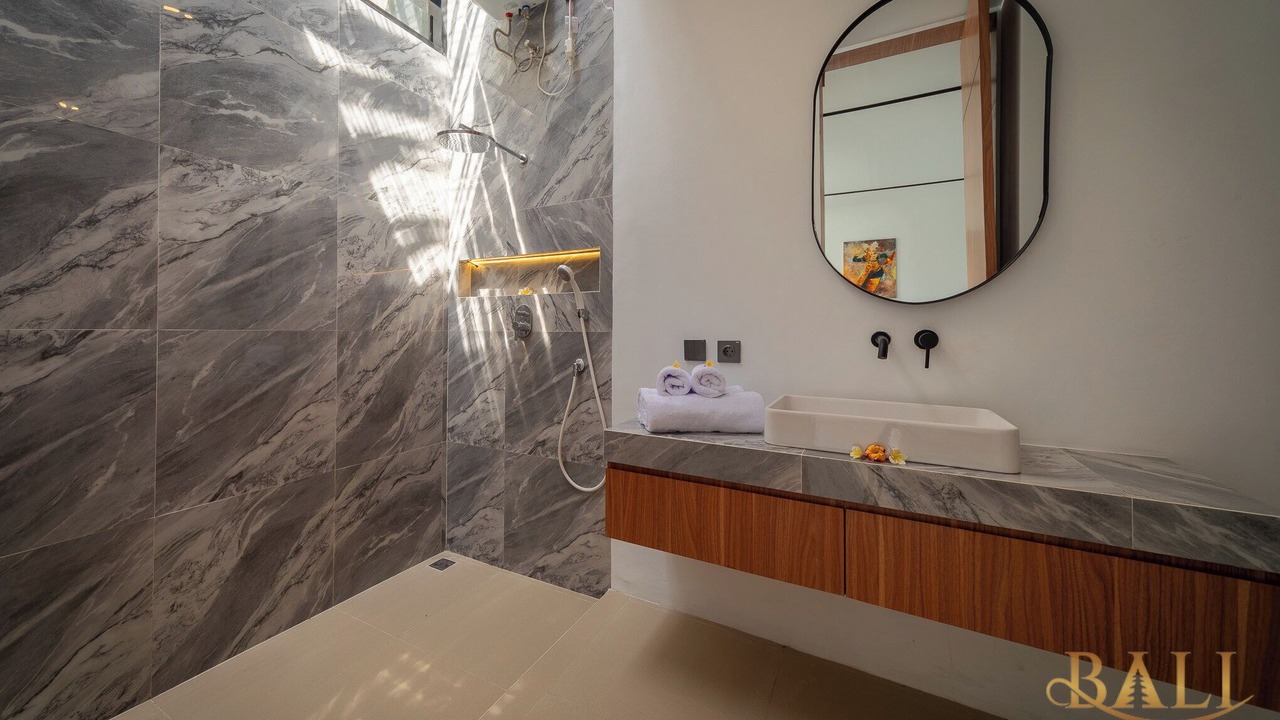 Photo of Bathroom in Kaliasem