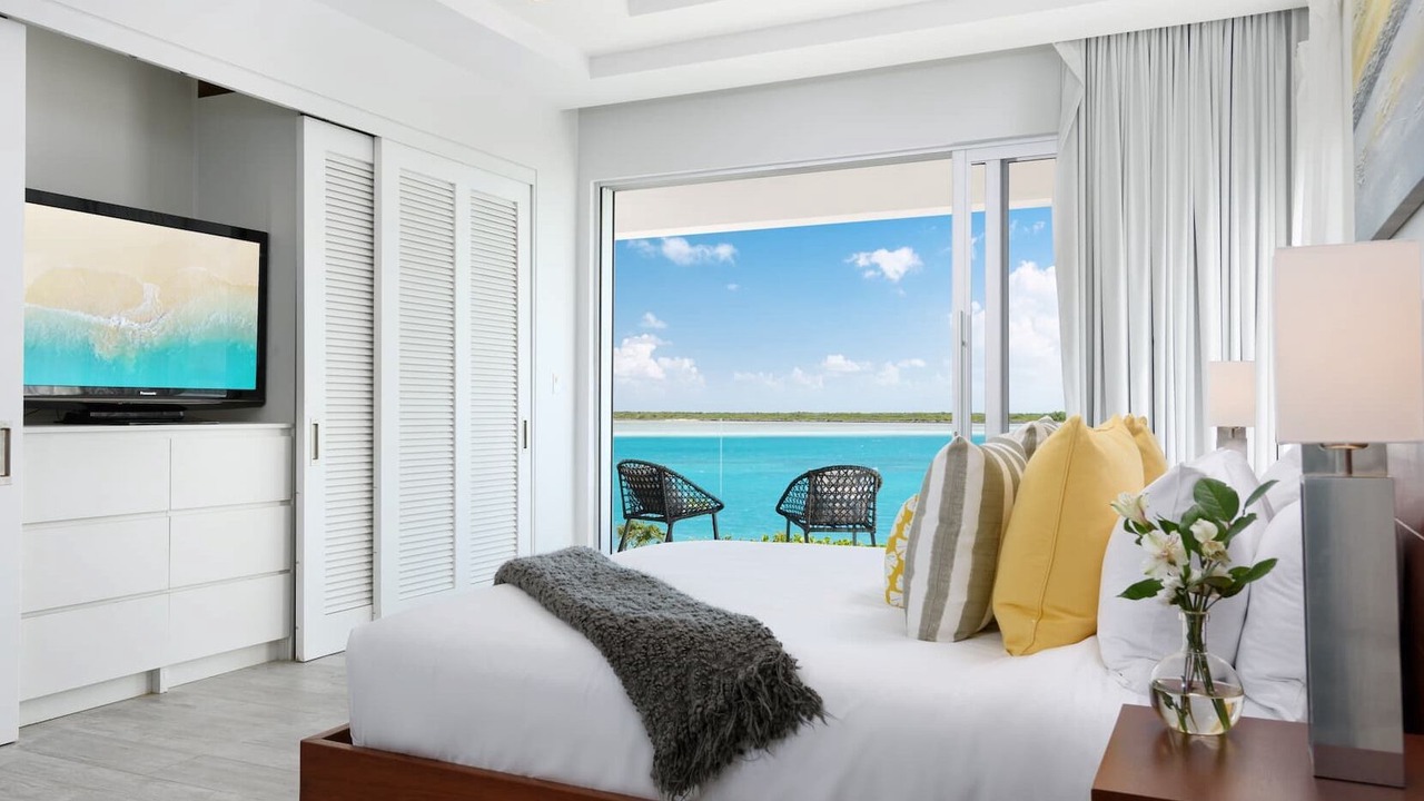 Photo of Bedroom in Leeward Settlement