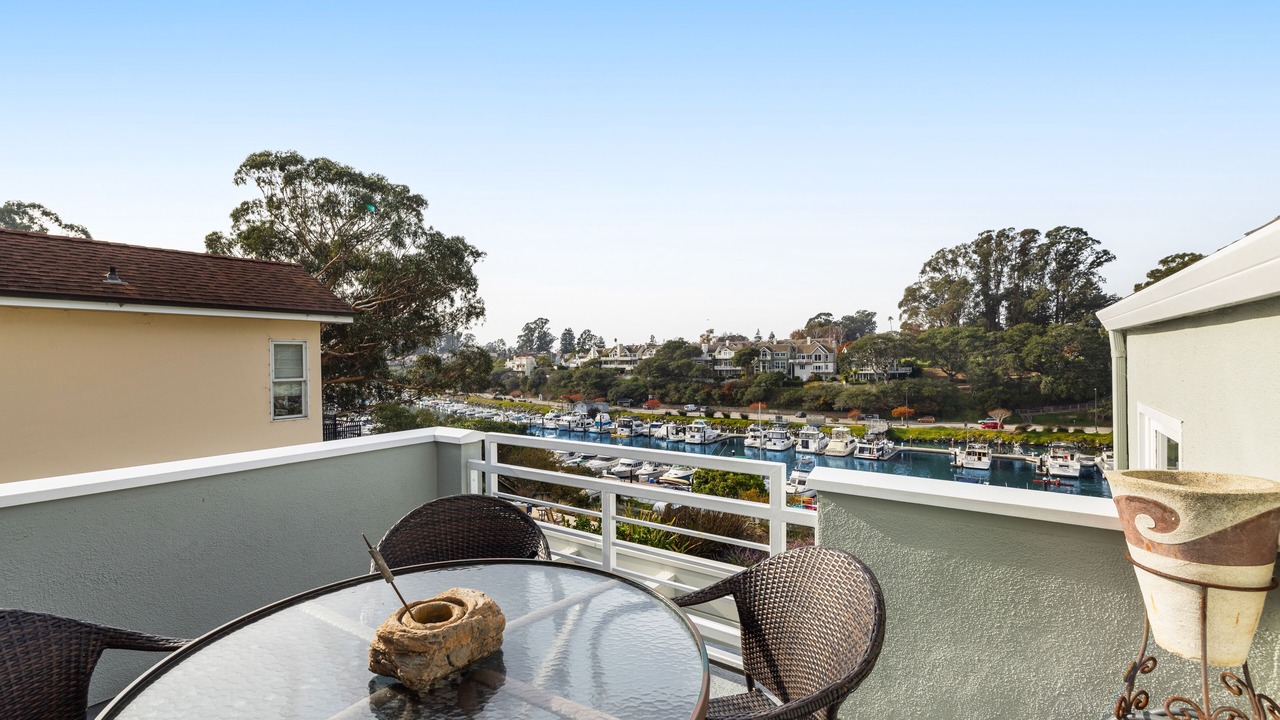 Photo of Outdoor in Eastside Santa Cruz