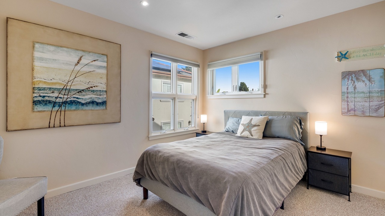 Photo of Bedroom in Eastside Santa Cruz
