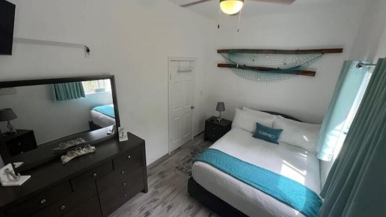 Photo of Bedroom in Cockburn Town