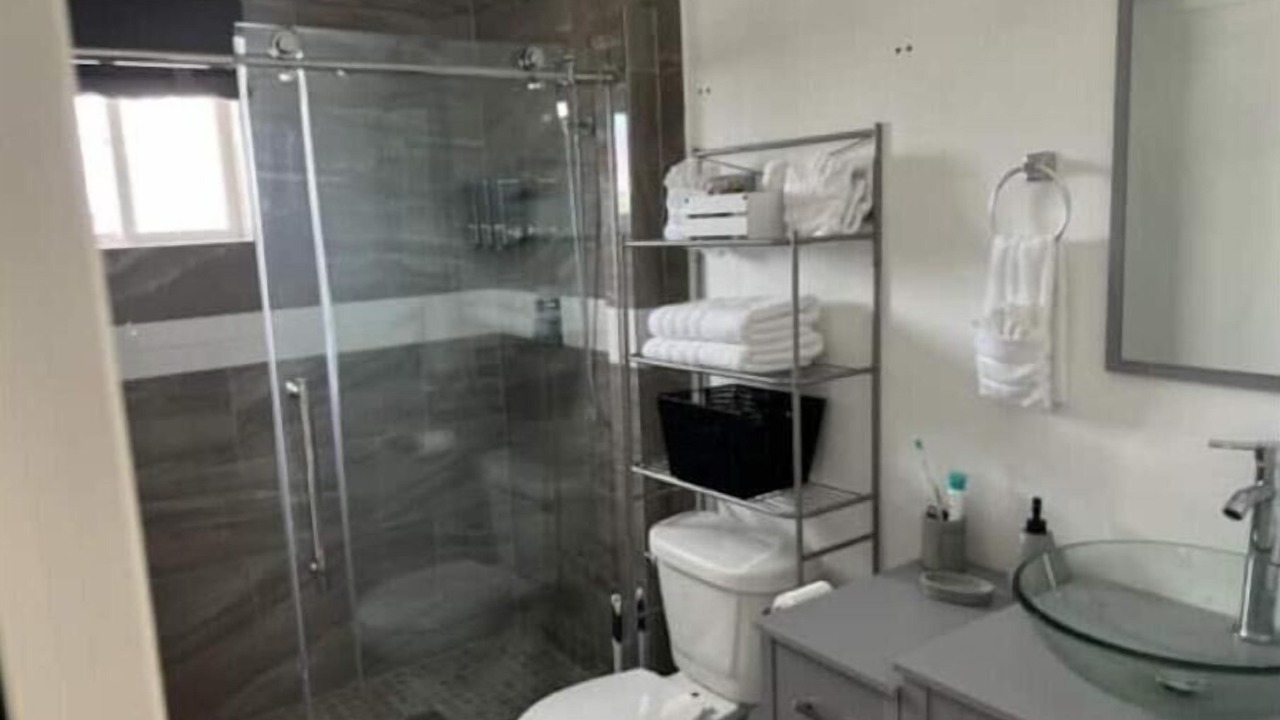 Photo of Bathroom in Cockburn Town