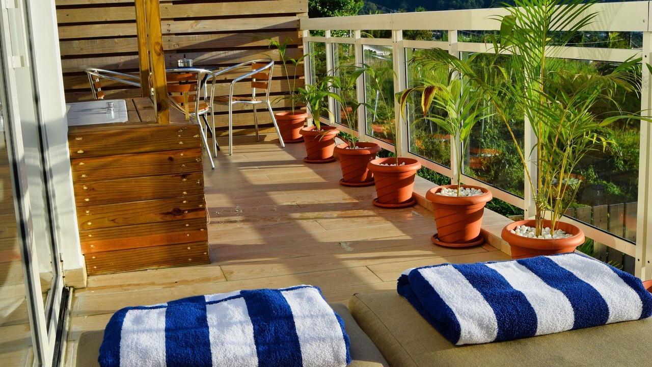 Photo of Patio Balcony in Mare Anglaise