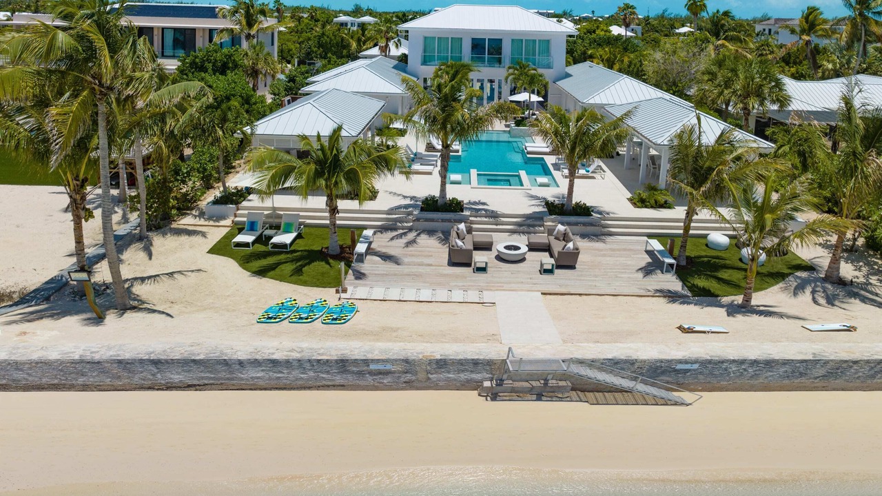 Photo of Outdoor in Leeward Settlement