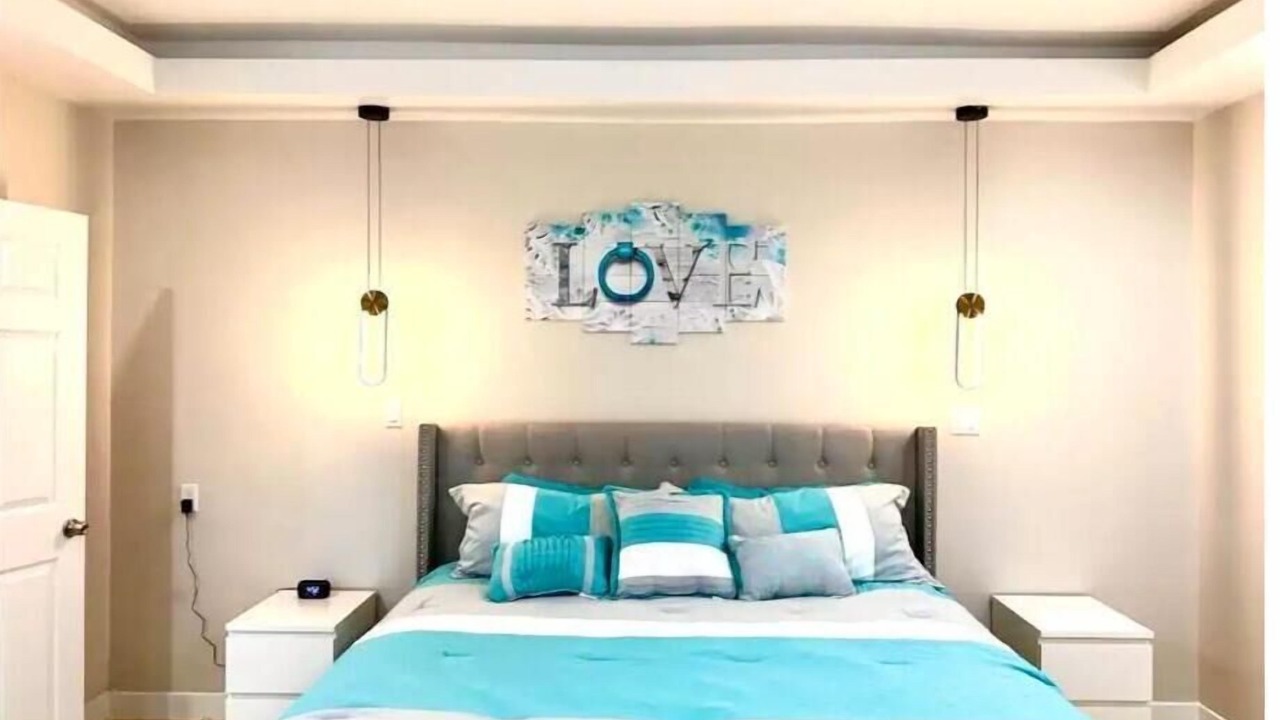 Photo of Bedroom in Grace Bay