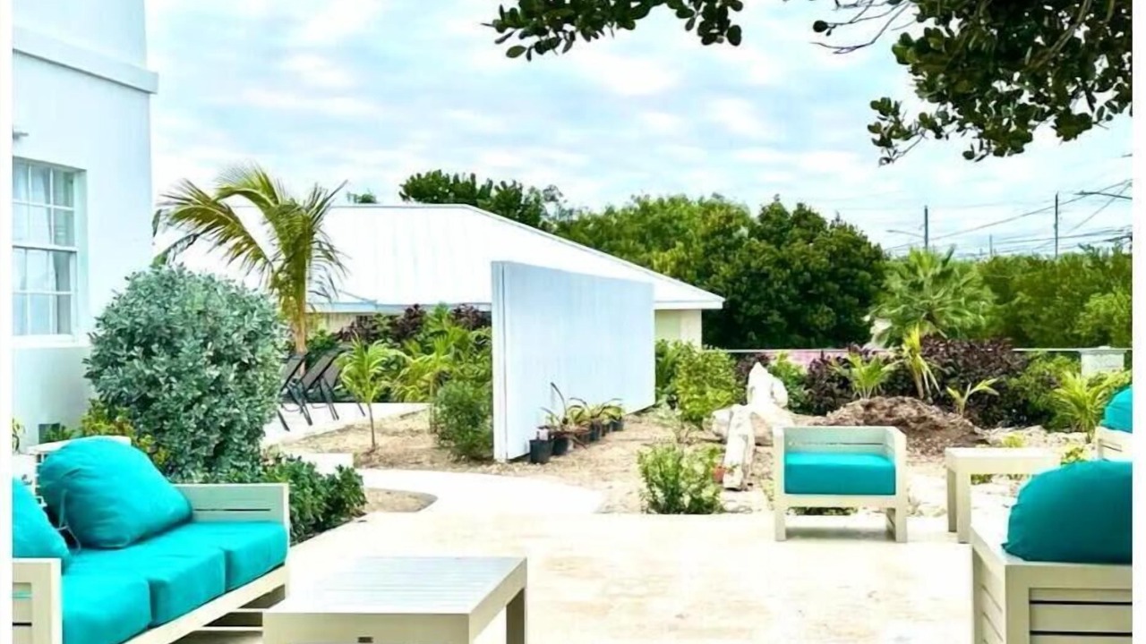 Photo of Patio Balcony in Grace Bay