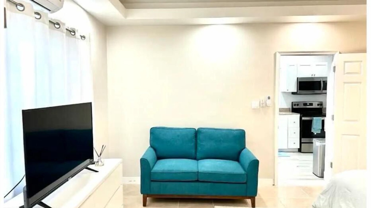 Photo of Livingroom in Grace Bay