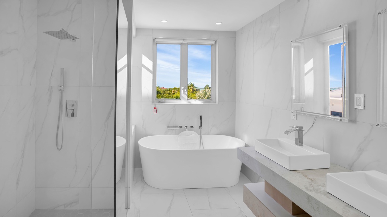 Photo of Bathroom in Ocean Point
