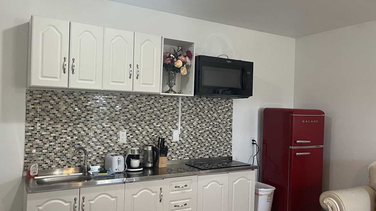 Photo of Kitchen in Venetian Road Settlement