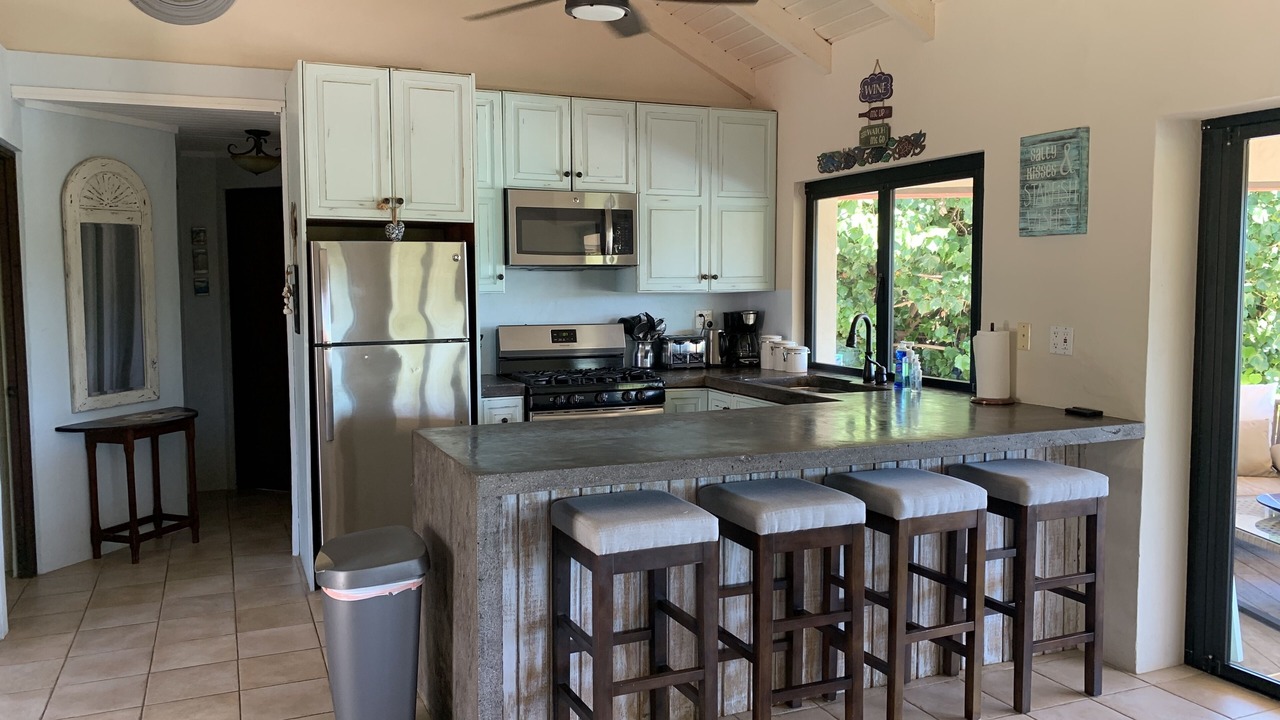 Photo of Kitchen in Discovery Bay