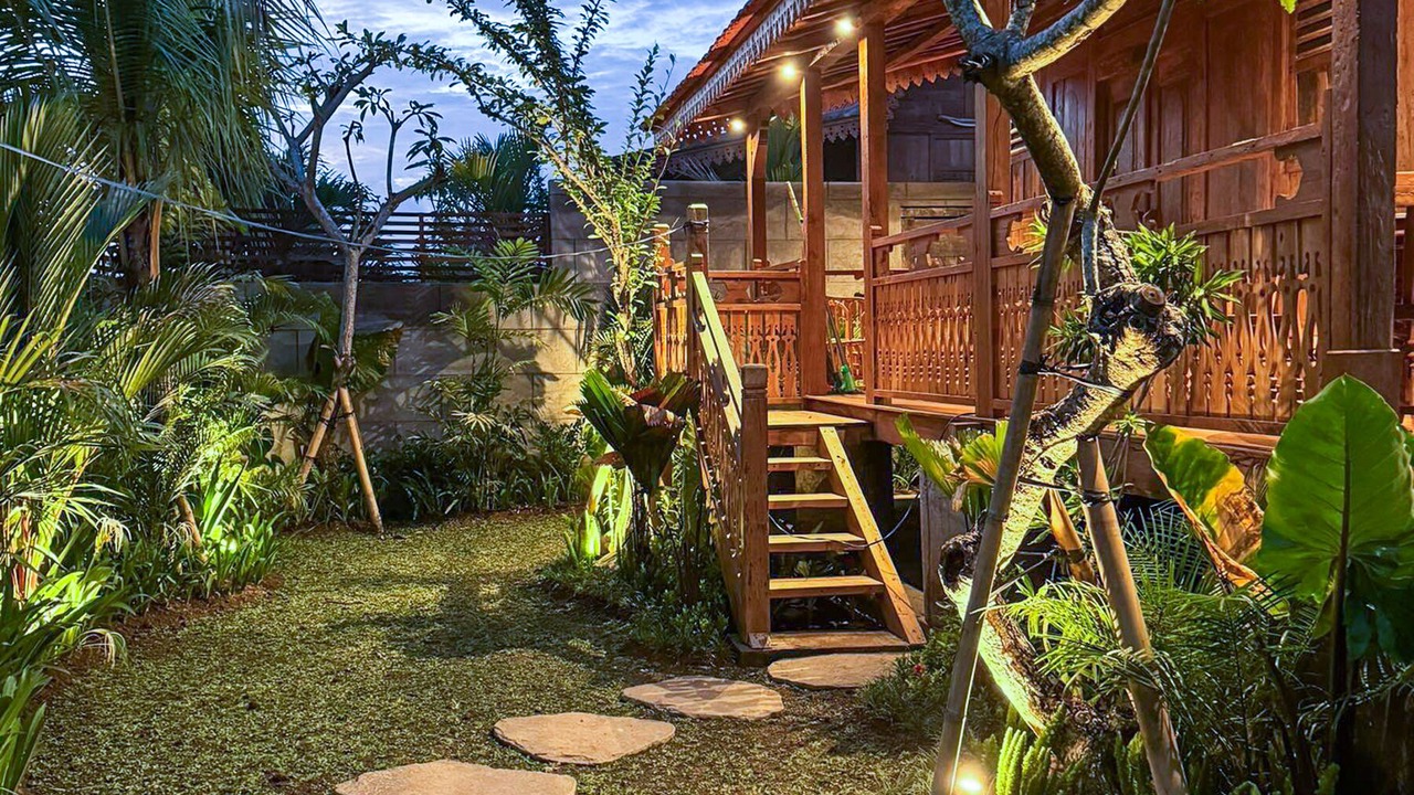 Photo of Outdoor in Seseh