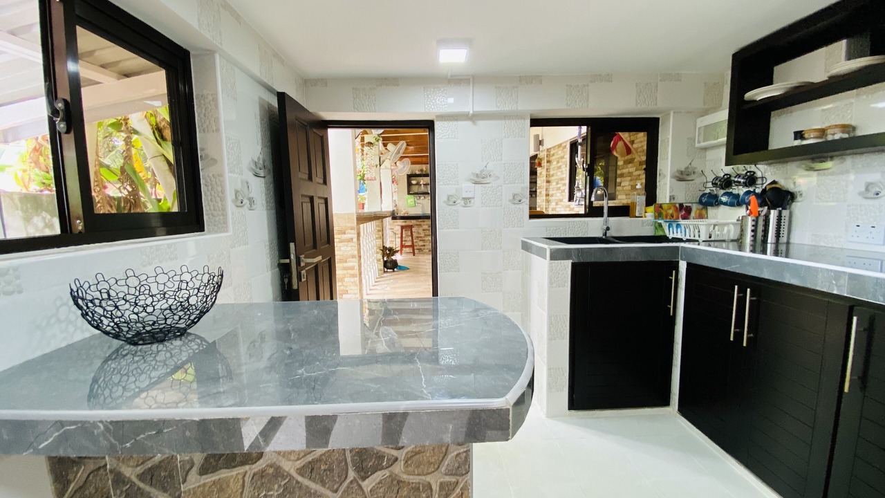 Photo of Livingroom in Beau Vallon