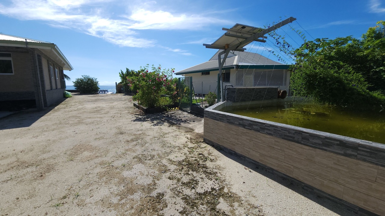 Photo of Outdoor in Teahupoo