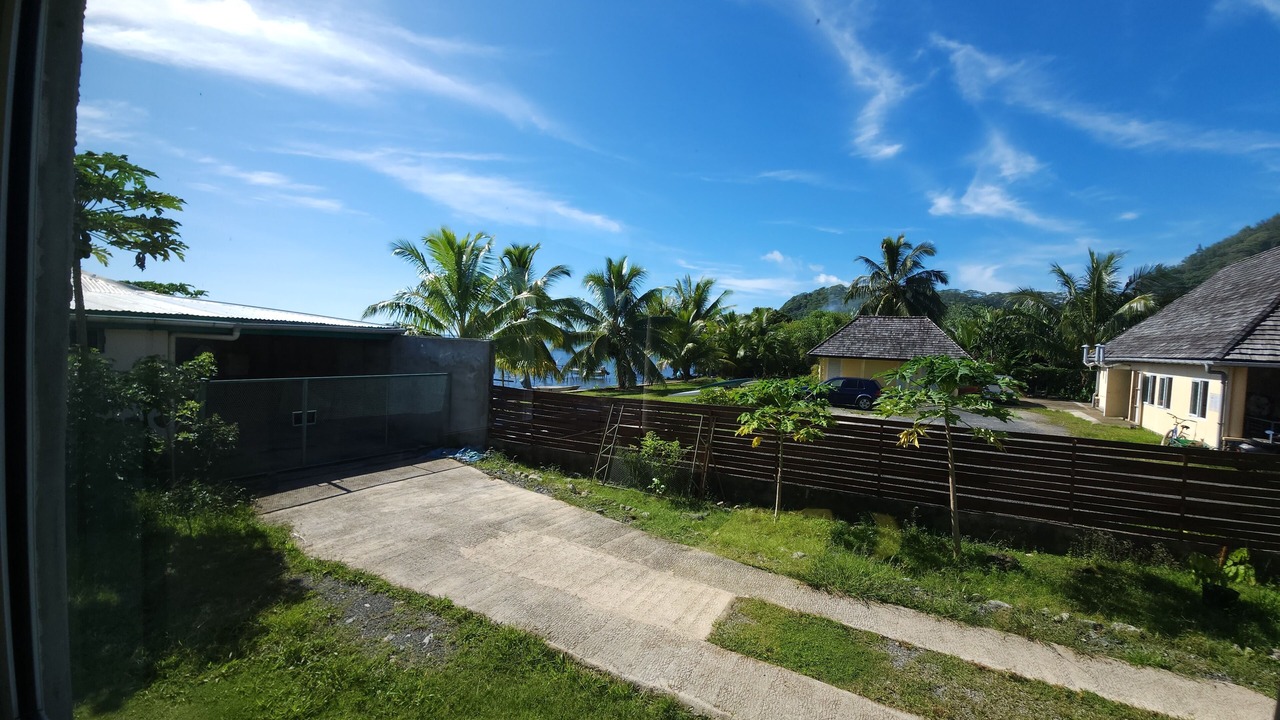 Photo of Outdoor in Teahupoo