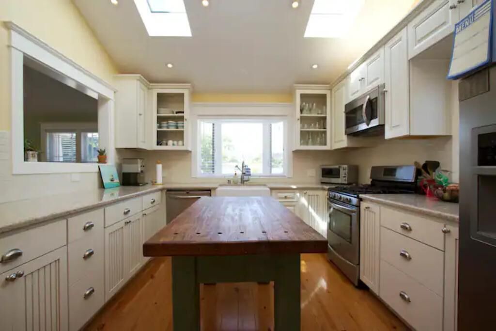 Photo of Kitchen in Eastside Santa Cruz