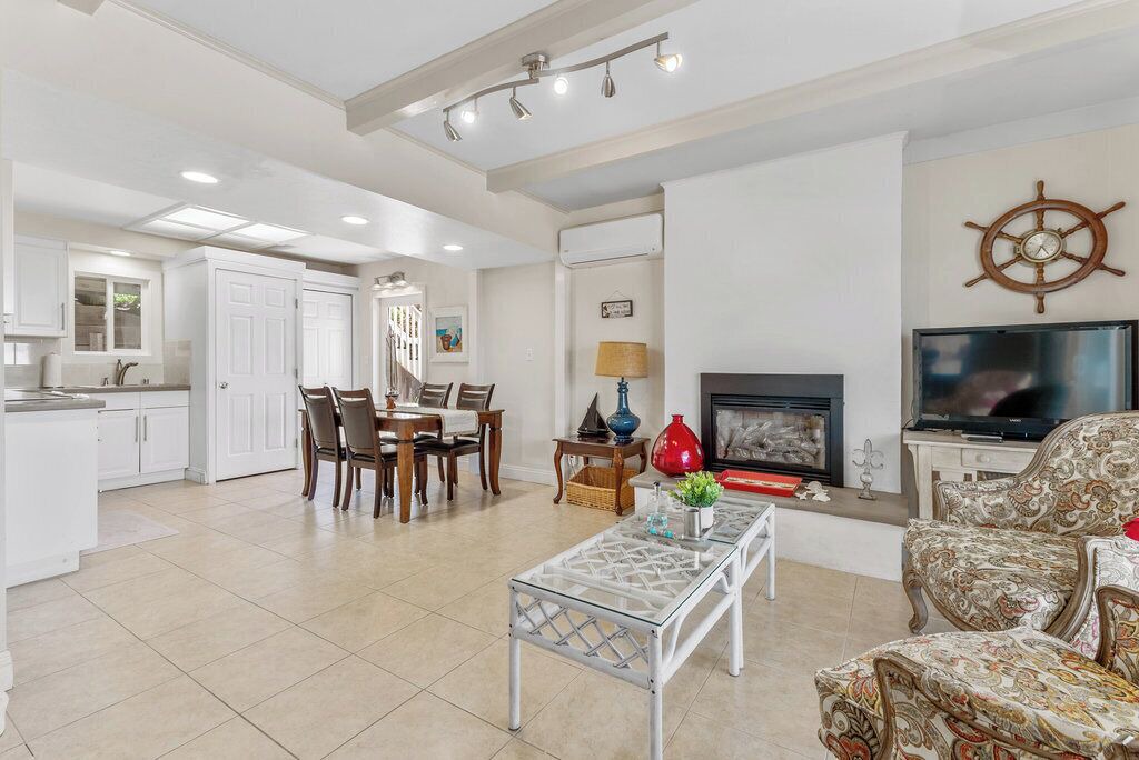 Photo of Livingroom in Rio del Mar