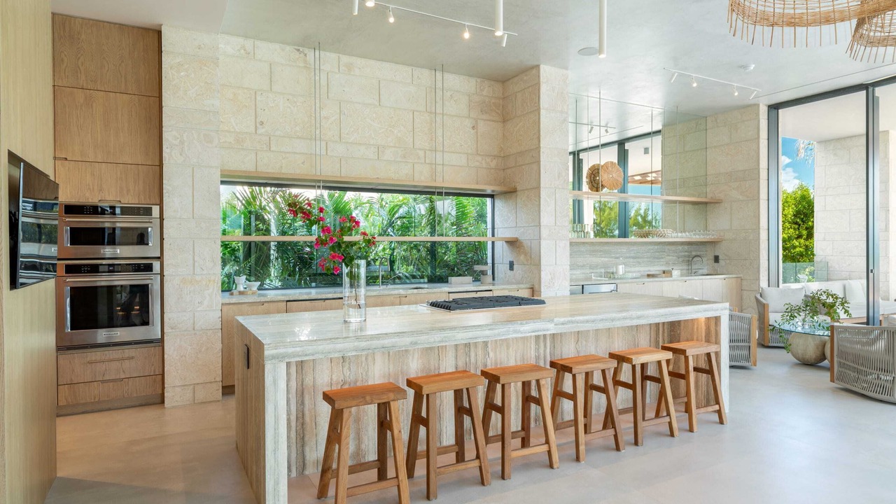 Photo of Kitchen in Long Bay