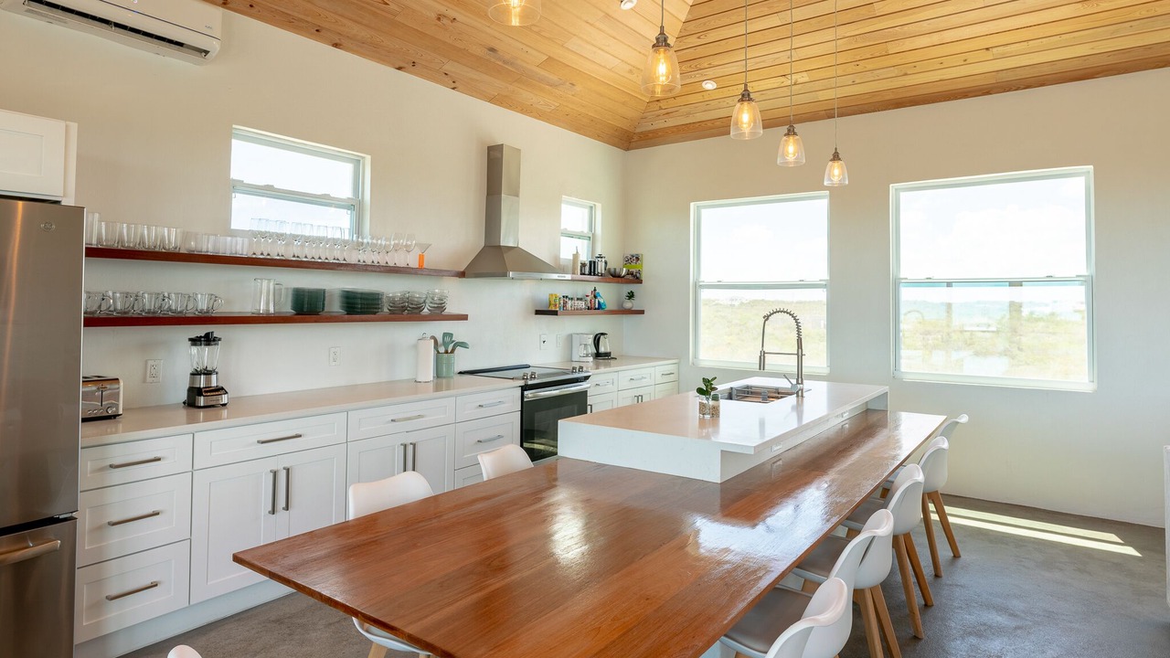 Photo of Kitchen in Long Bay Hills