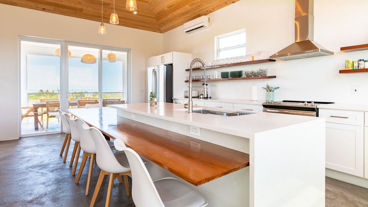 Photo of Kitchen in Long Bay Hills