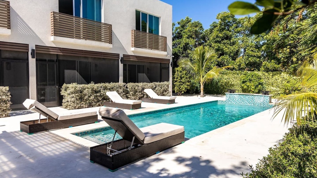 Photo of Outdoor in Long Bay