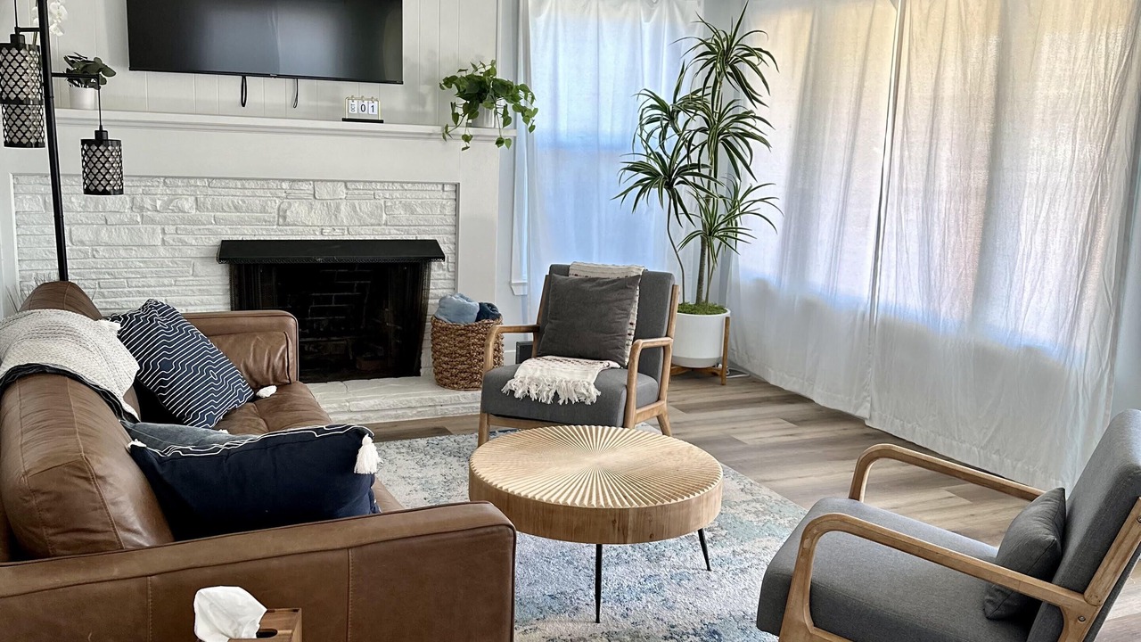 Photo of Livingroom in Opal Cliffs