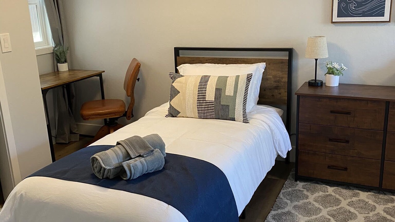 Photo of Bedroom in Opal Cliffs