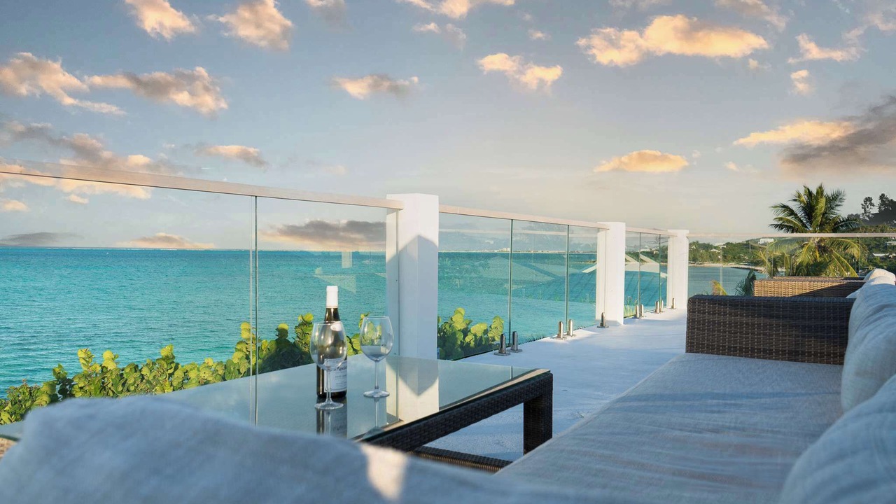 Photo of Patio Balcony in Middle Caicos