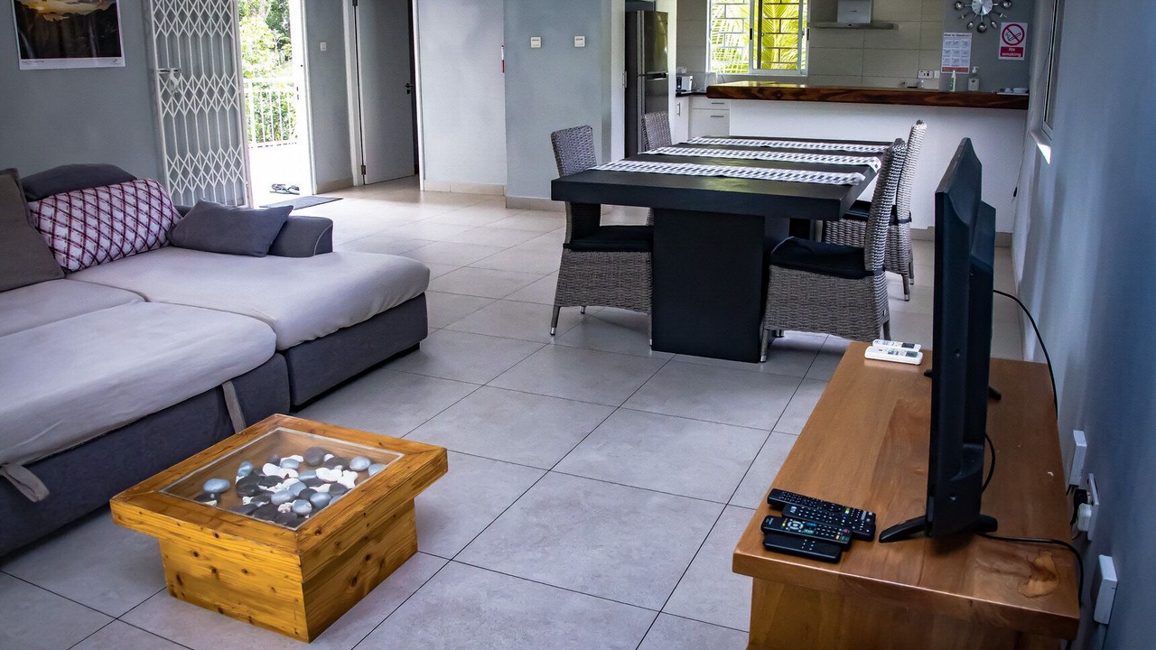 Photo of Livingroom in Beau Vallon
