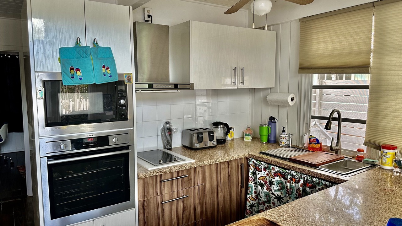 Photo of Kitchen in Cockburn Town