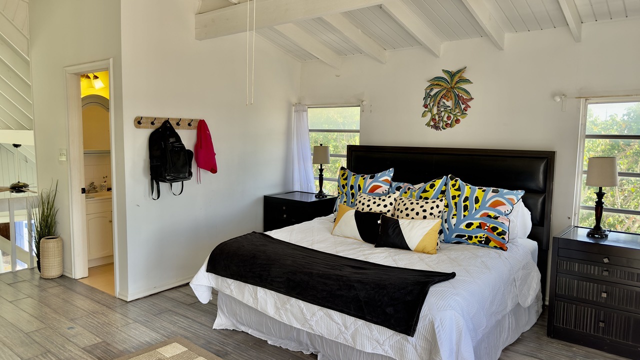 Photo of Bedroom in Cockburn Town