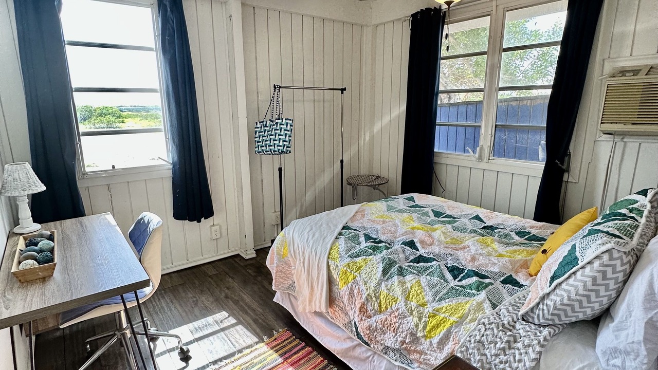 Photo of Bedroom in Cockburn Town