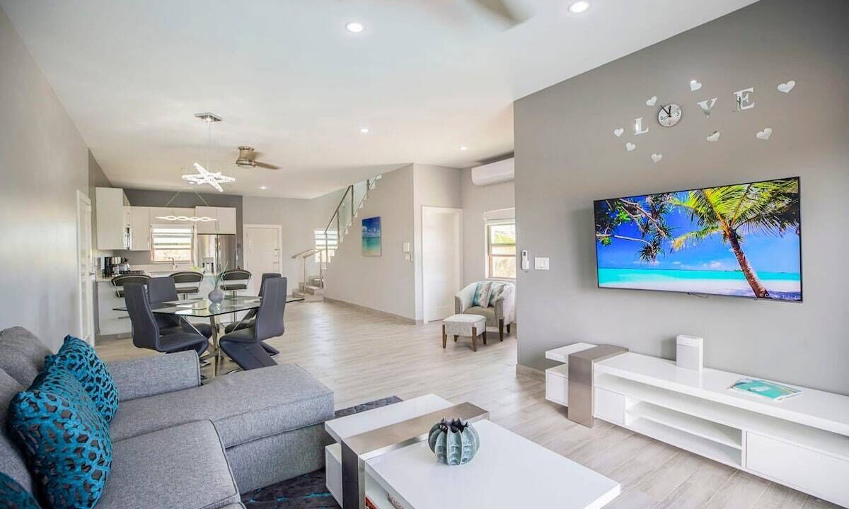 Photo of Bedroom in Long Bay