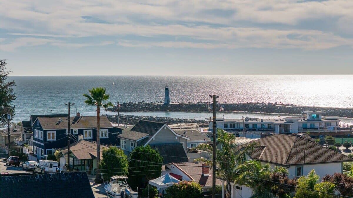 Photo of Others in Eastside Santa Cruz
